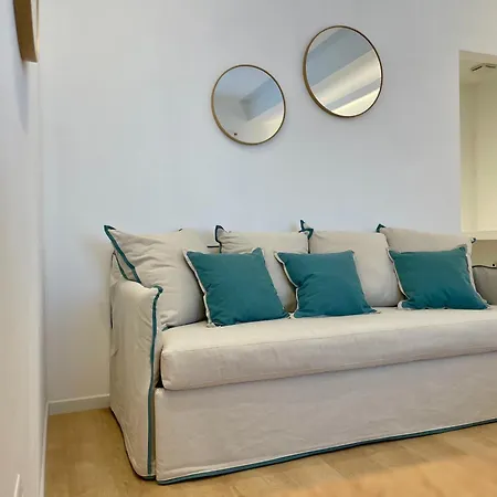 Elis & 3* أولبيا